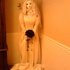 The ghost bride (Gravesly's girfriend)!